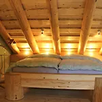 Apartman Holzhauszeit *